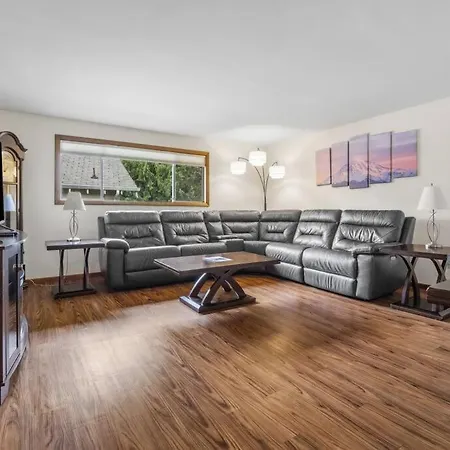Cascadia Lounge 3Bd With Sauna Central Olympia